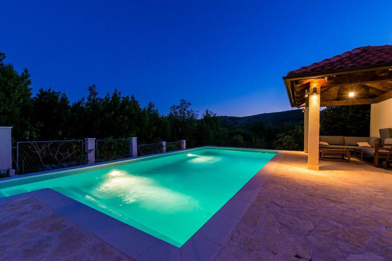 Villa Doli - Lovely Holiday Home With Private Pool Exterior foto